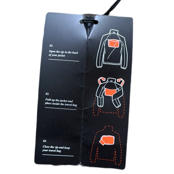 Museum The Original Gray Packable Technical Jacket Hooded Windbreaker NWT Sz. M - Picture 13 of 13